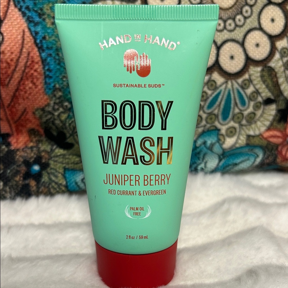 Hand in Hand Juniper Berry Body Wash 2 oz 🦄